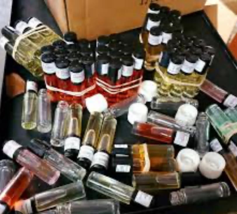 DESIGNER INSPIRED PERFUMED BODY OILS